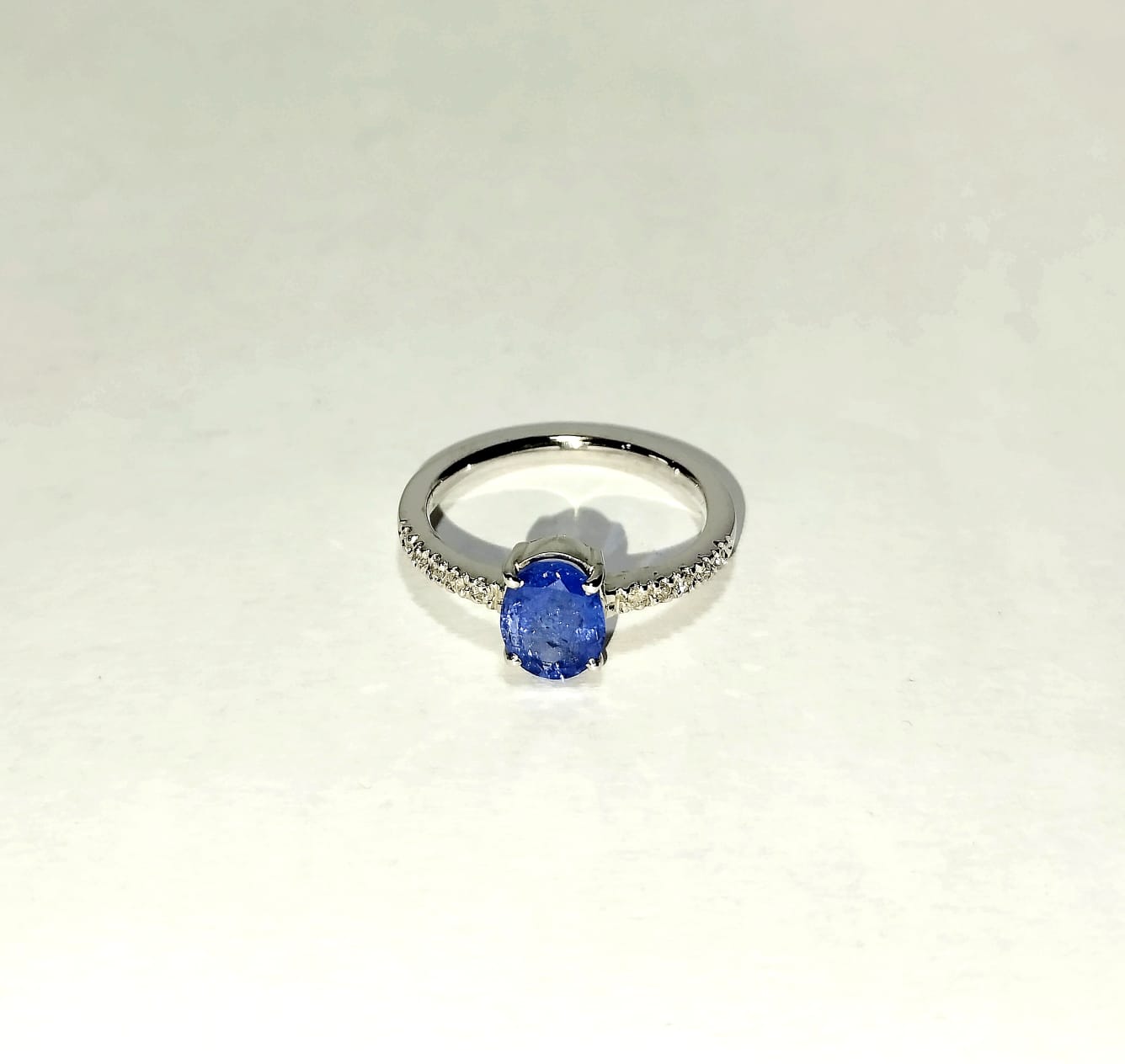 Anello Tanzanite