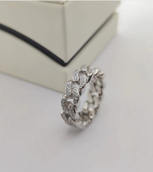 Intertwining Zircons Ring